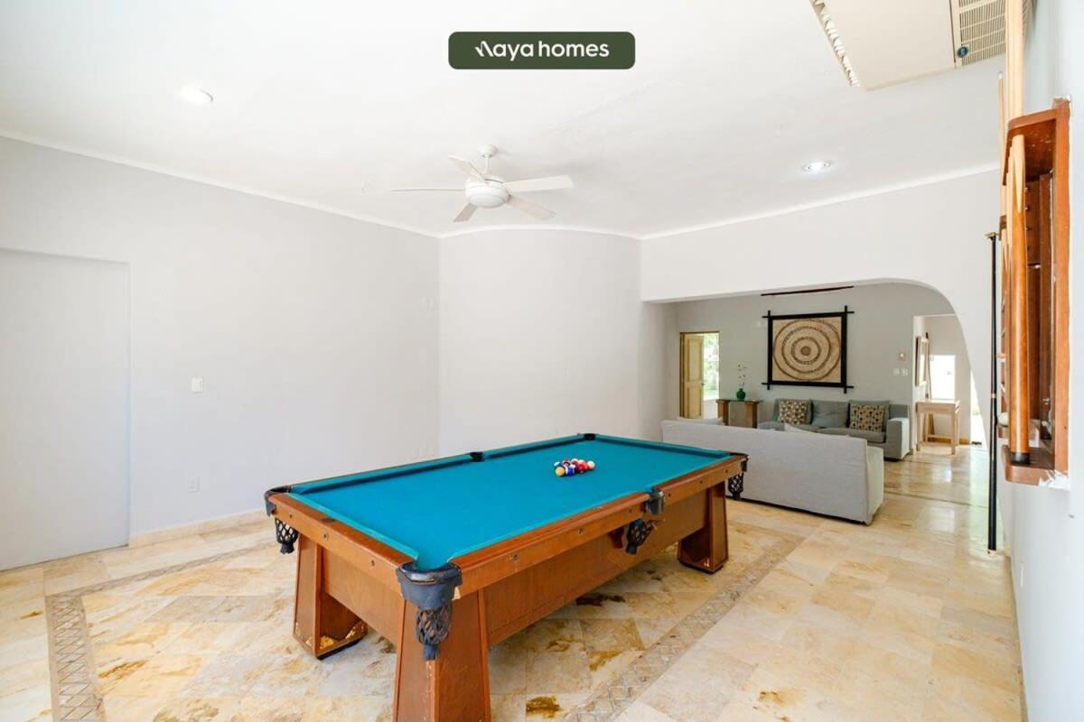 Сasa de vacaciones Amazing House With Private Pool - Tennis & Paddle Court